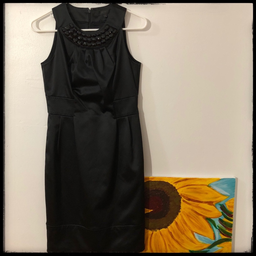 The Limited Event-dress with neck accents NWOT